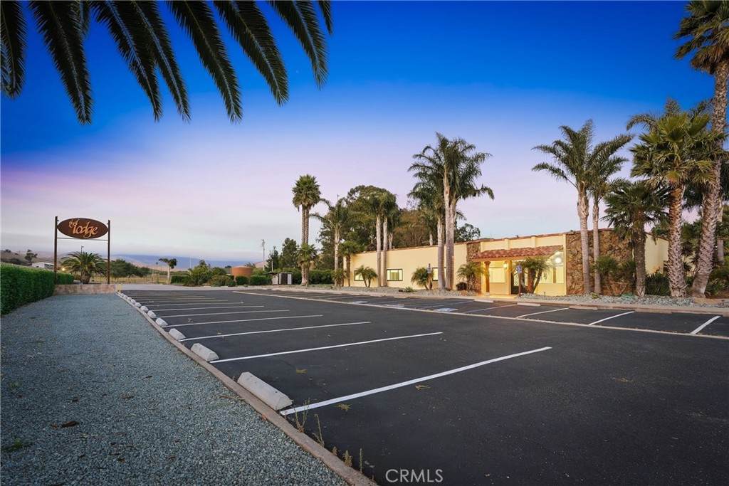 https://bt-photos.global.ssl.fastly.net/socal/orig_boomver_1_444572607-2.jpg