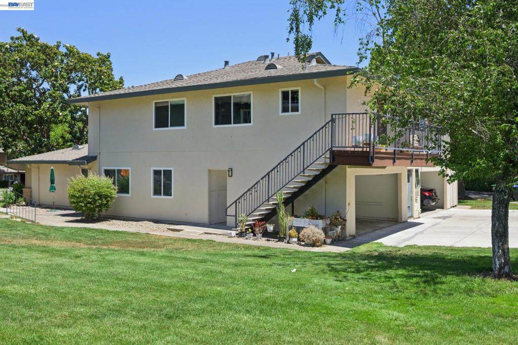 2122 Arroyo Ct - Photo 1