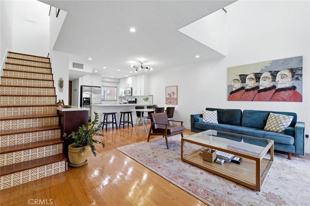 10926 Bluffside - Photo 1
