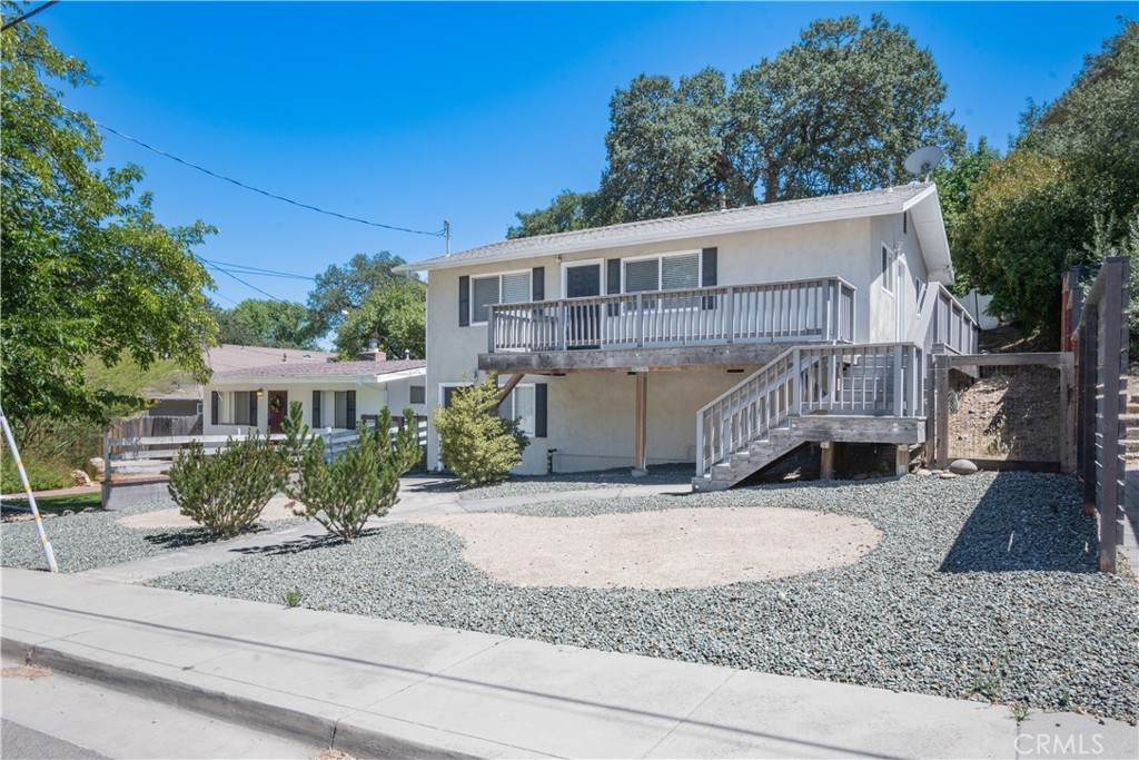236 19th Street - Photo 1