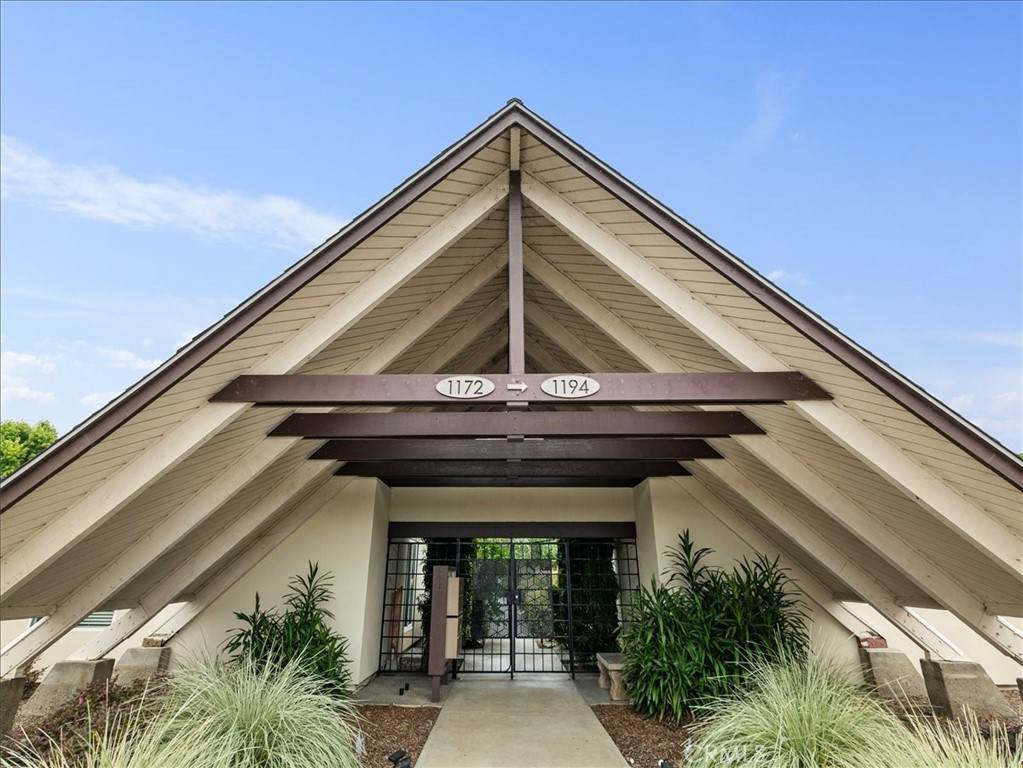 1176 Oceanaire Drive - Photo 1