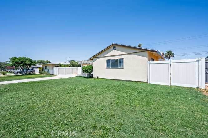 https://bt-photos.global.ssl.fastly.net/socal/orig_boomver_1_444657696-3.jpg