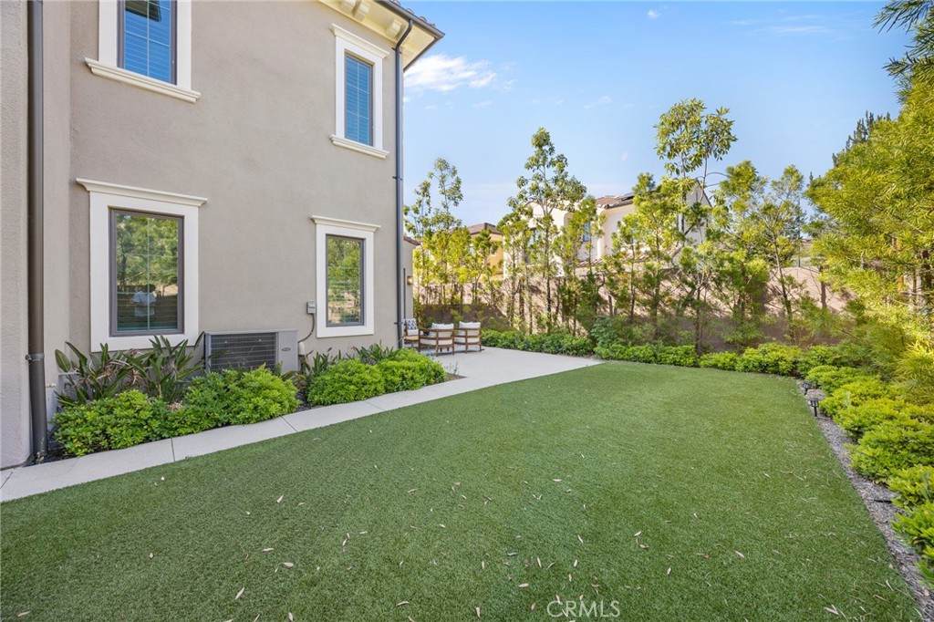 149 Winnett - Photo 1