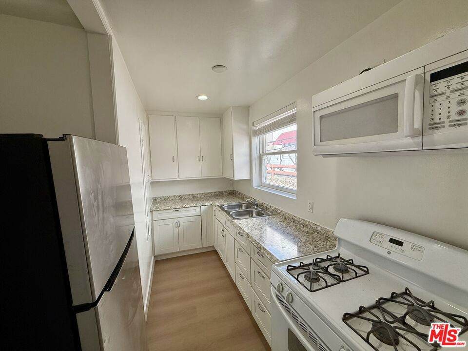 https://bt-photos.global.ssl.fastly.net/socal/orig_boomver_1_444674030-2.jpg