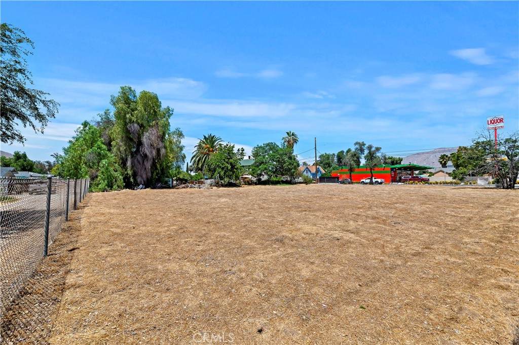 257 Highland Ave. - Photo 1