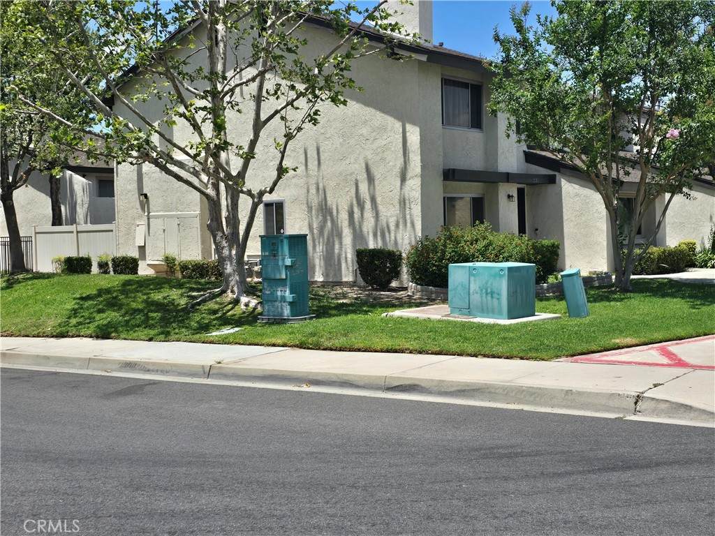 2205 Cahuilla Street - Photo 1