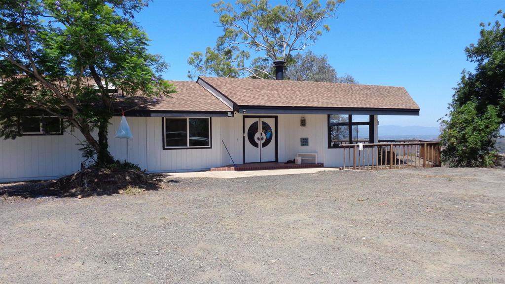 3730 Silverleaf Ln. - Photo 1