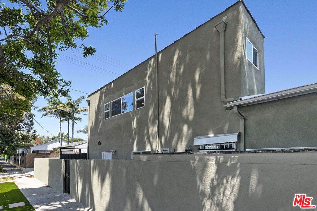 10679 Olympic Boulevard - Photo 1