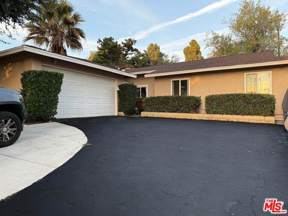 https://bt-photos.global.ssl.fastly.net/socal/orig_boomver_1_444724935-2.jpg