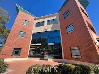 1700 Lombard - Photo 1
