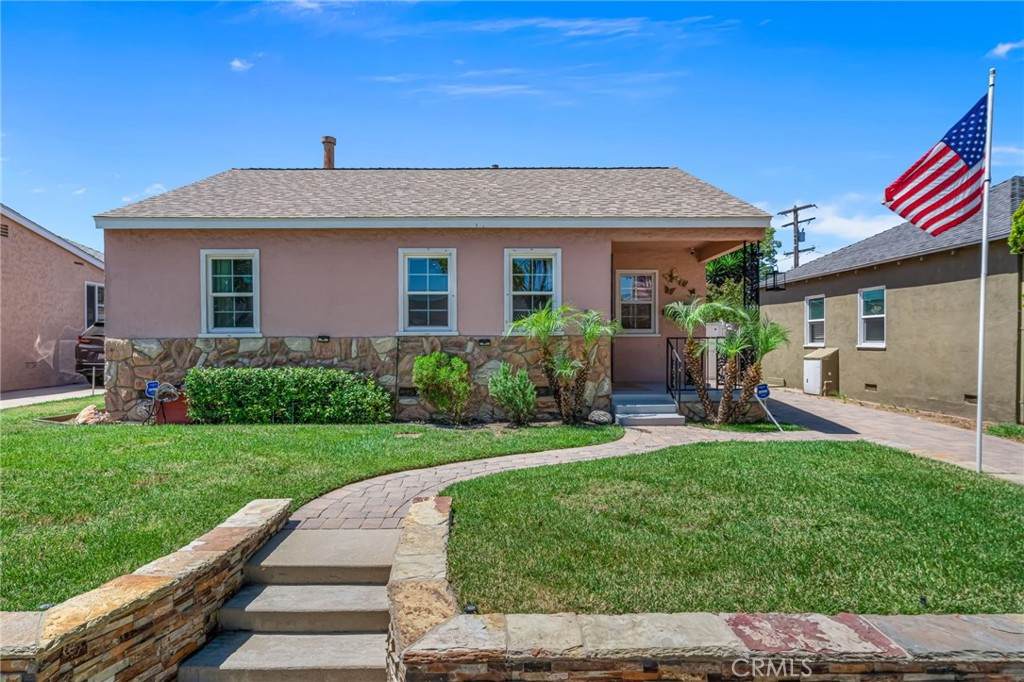 3931 De Ora Way - Photo 1