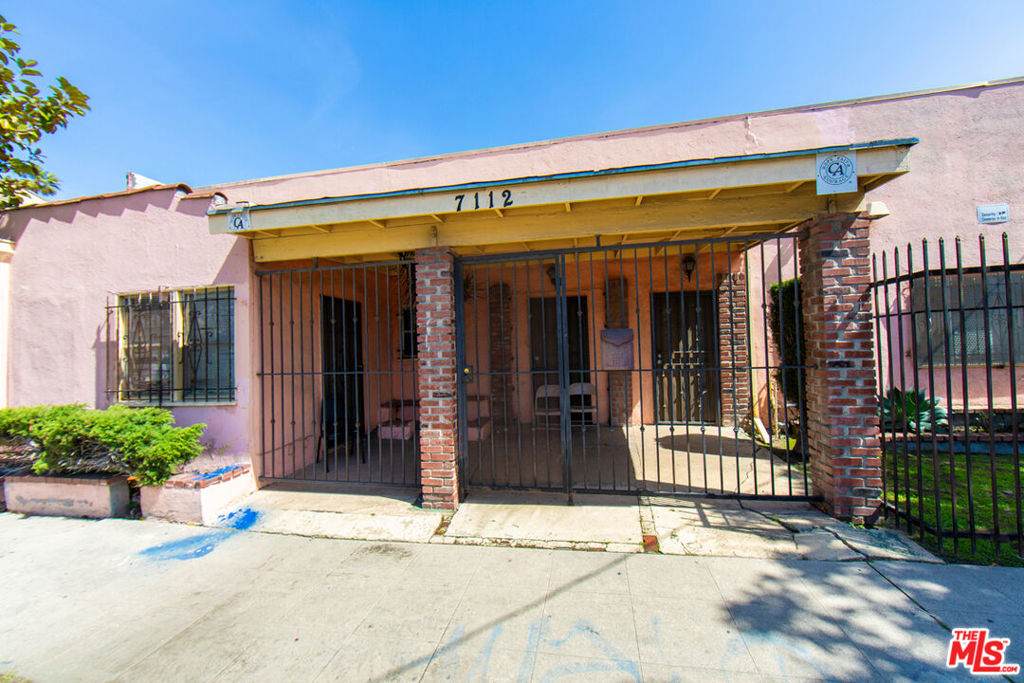 7112 Victoria Avenue - Photo 1