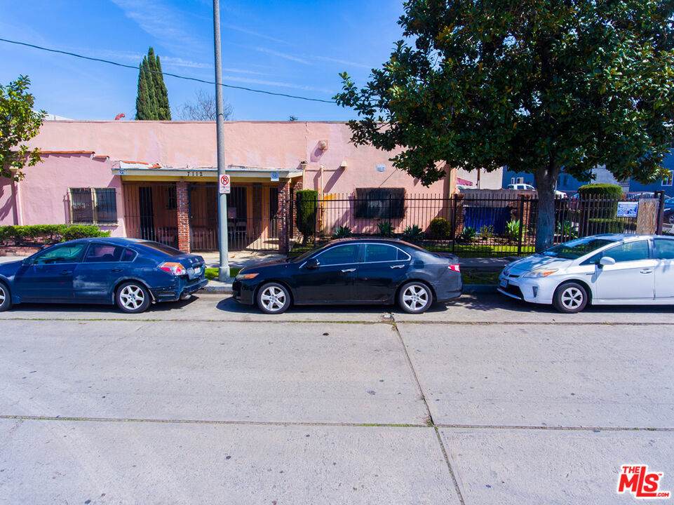 https://bt-photos.global.ssl.fastly.net/socal/orig_boomver_1_444742541-2.jpg