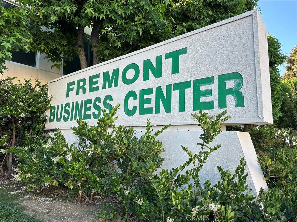 919 Fremont - Photo 1