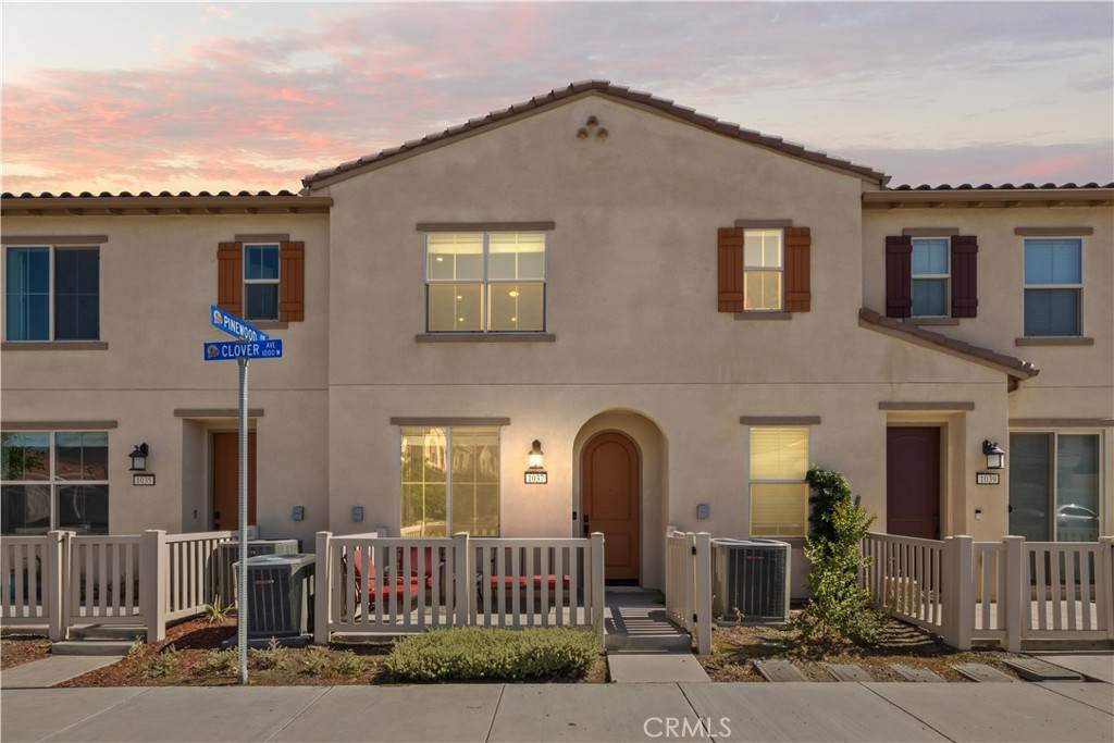 1037 W Clover Ave - Photo 1