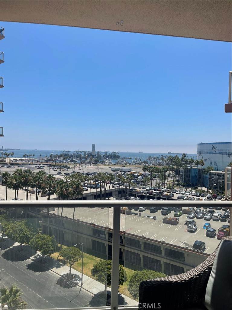 https://bt-photos.global.ssl.fastly.net/socal/orig_boomver_1_444808784-2.jpg