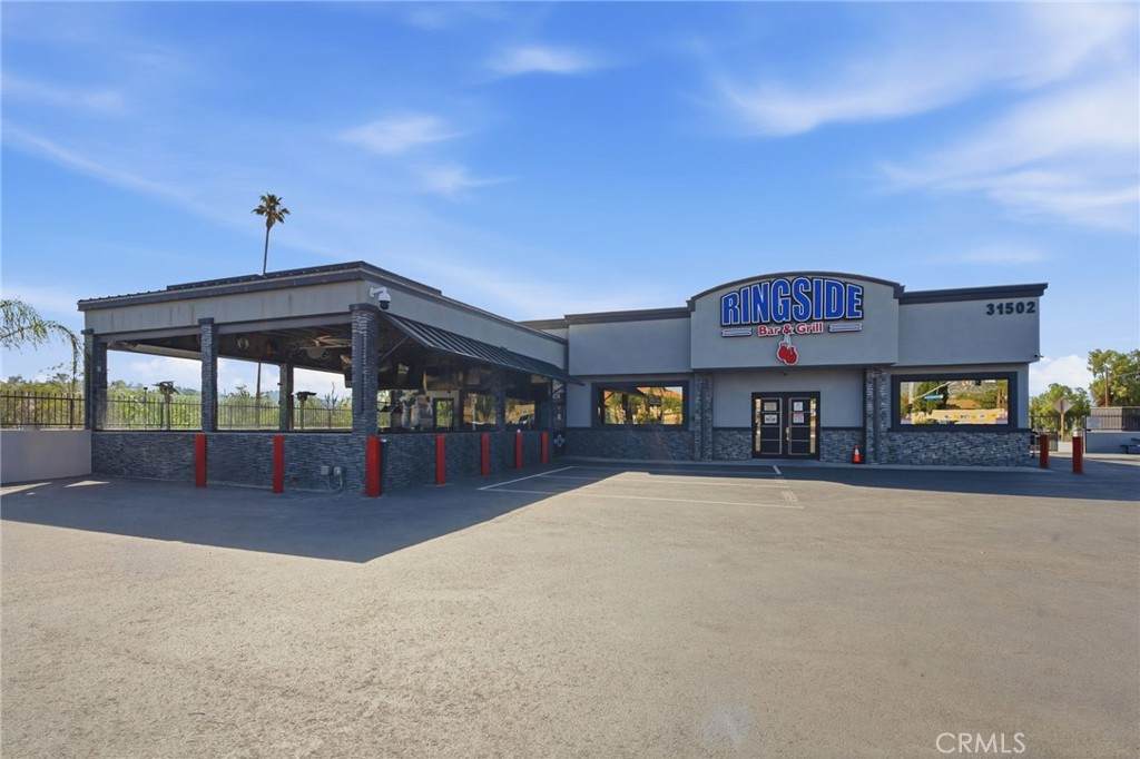 31502 Riverside - Photo 1