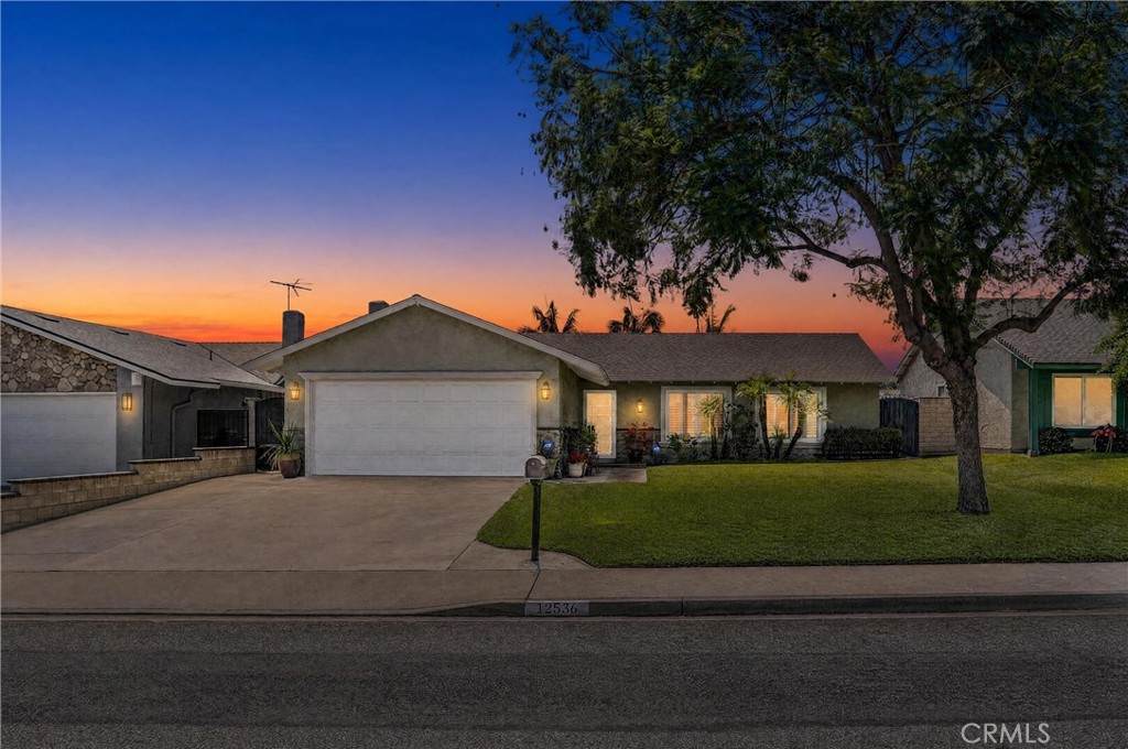 12536 Russell Avenue - Photo 1