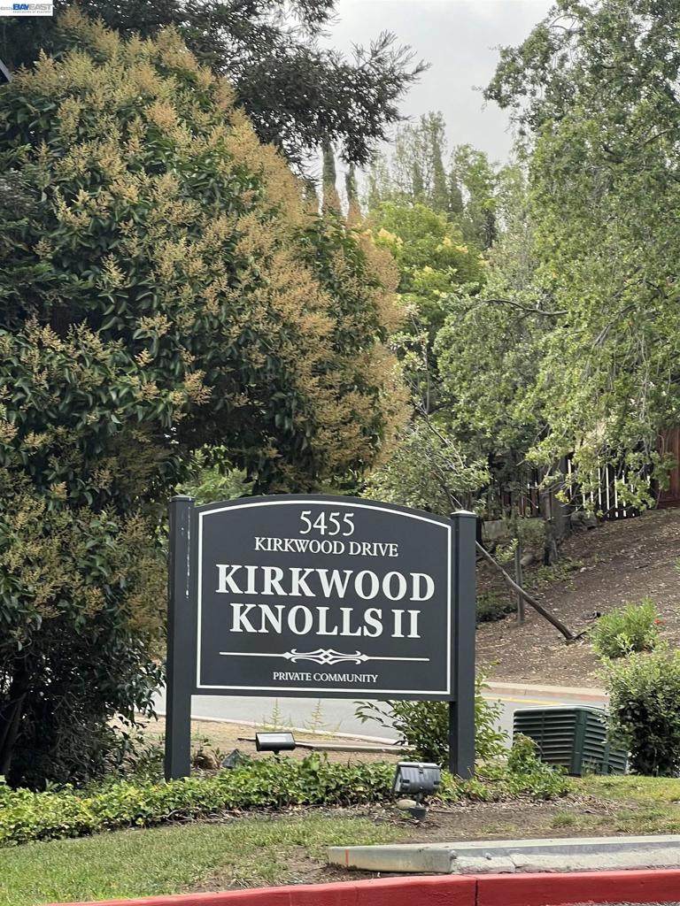 5455 Kirkwood Dr - Photo 1