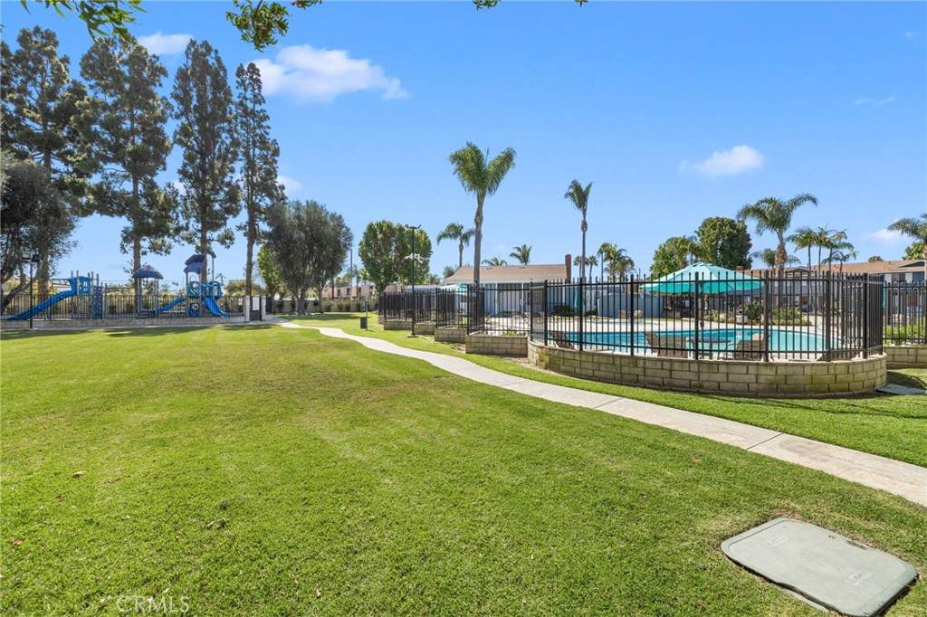 https://bt-photos.global.ssl.fastly.net/socal/orig_boomver_2_444890272-2.jpg