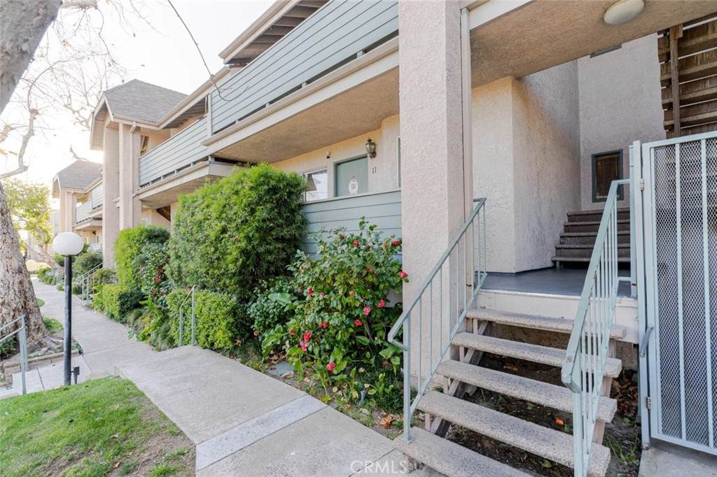 13100 Bromont Avenue - Photo 1