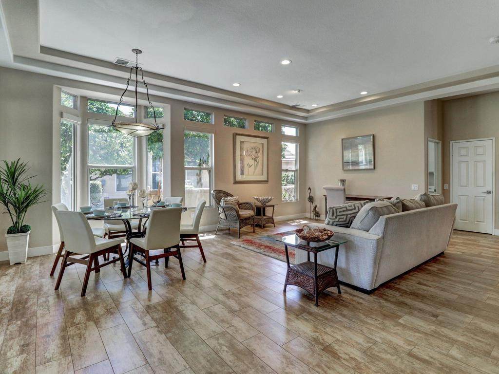 44596 Heritage Palms Drive - Photo 1
