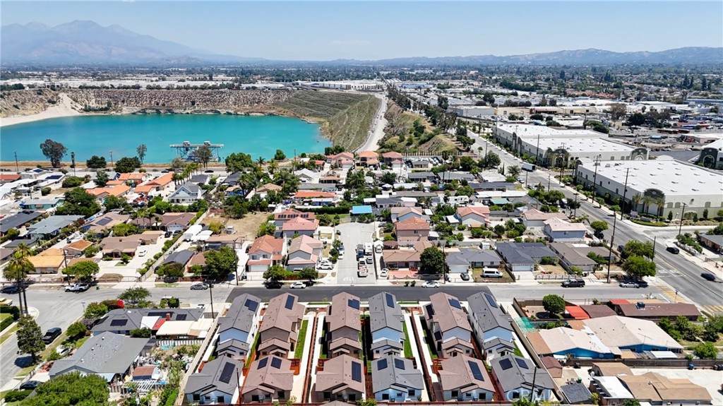 https://bt-photos.global.ssl.fastly.net/socal/orig_boomver_1_444945684-2.jpg