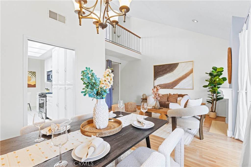 330 Cordova - Photo 1