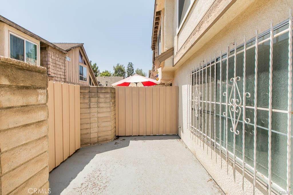 https://bt-photos.global.ssl.fastly.net/socal/orig_boomver_1_445021589-4.jpg