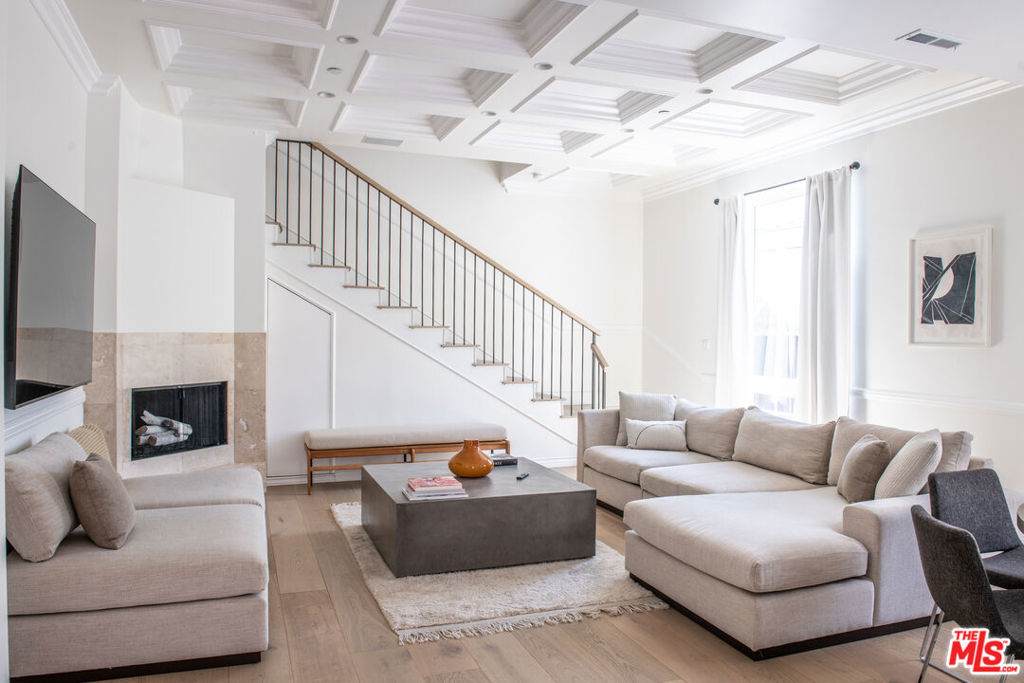 8655 Hillside Avenue - Photo 1