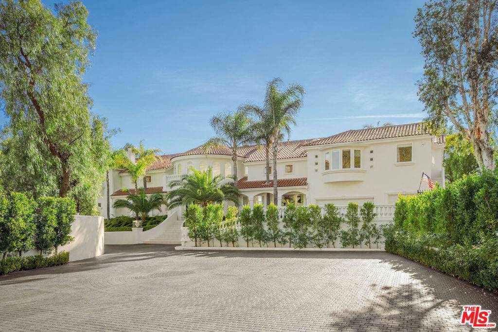 https://bt-photos.global.ssl.fastly.net/socal/orig_boomver_1_445042641-2.jpg
