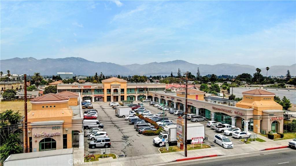 https://bt-photos.global.ssl.fastly.net/socal/orig_boomver_1_445103470-2.jpg