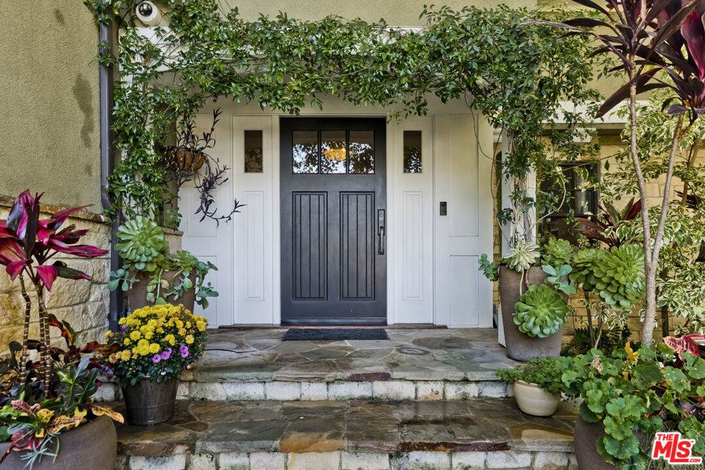 https://bt-photos.global.ssl.fastly.net/socal/orig_boomver_1_445121519-2.jpg