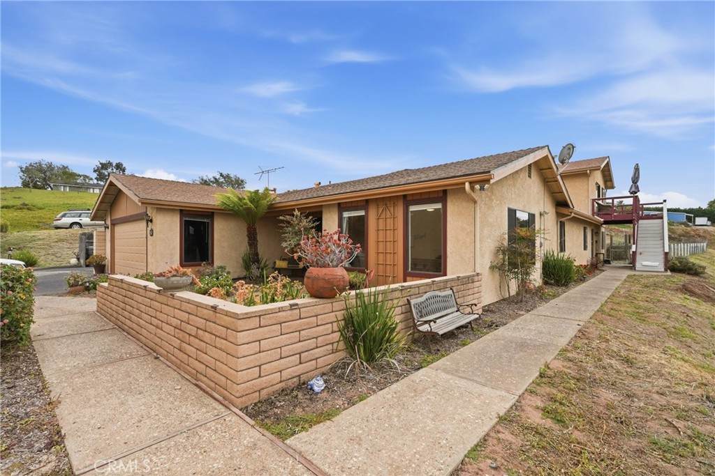 670 Camino Contento - Photo 1