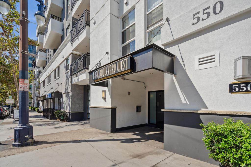550 Park Boulevard - Photo 1