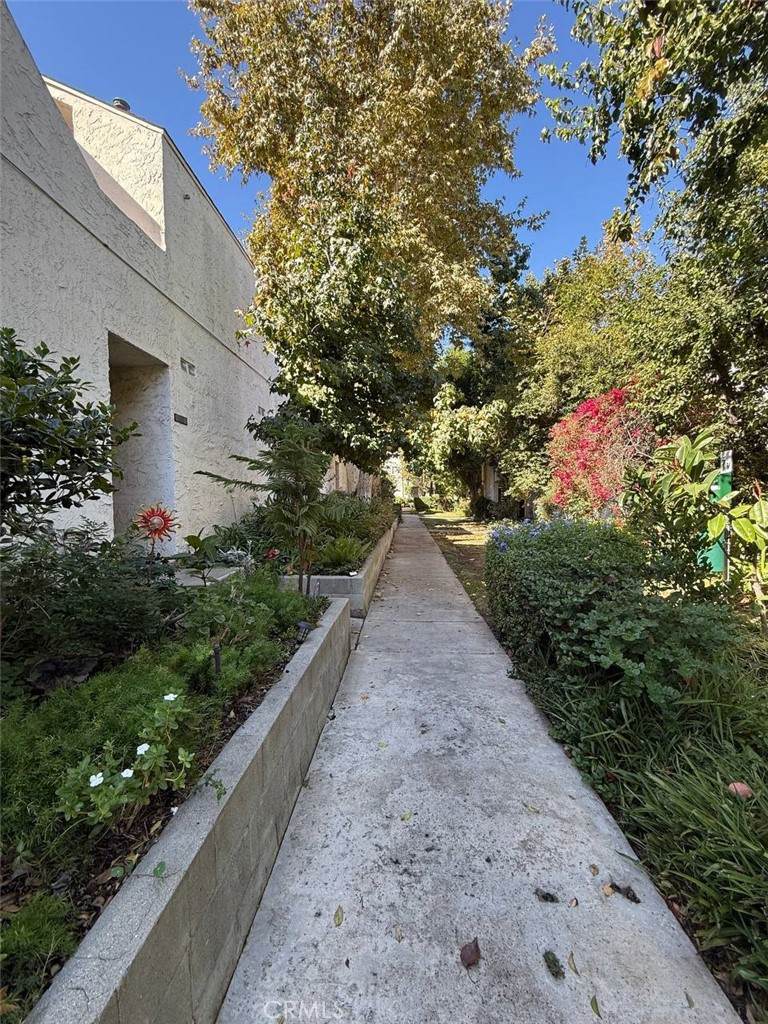 https://bt-photos.global.ssl.fastly.net/socal/orig_boomver_1_445189510-2.jpg