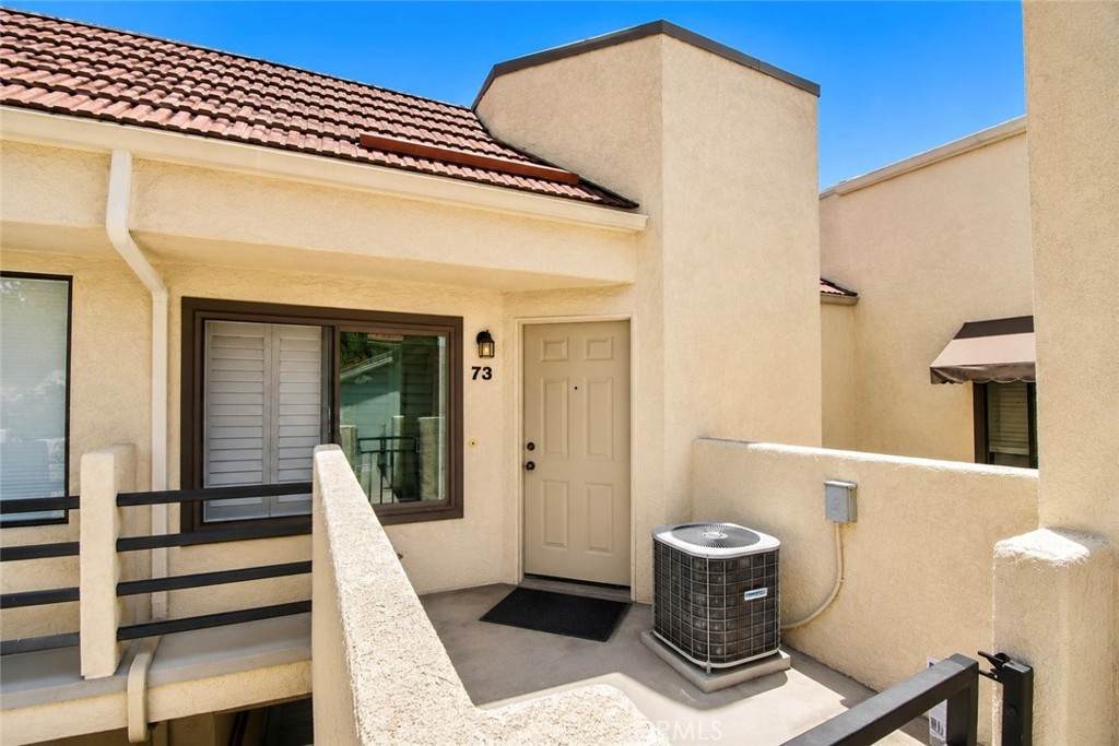 https://bt-photos.global.ssl.fastly.net/socal/orig_boomver_1_445191246-2.jpg
