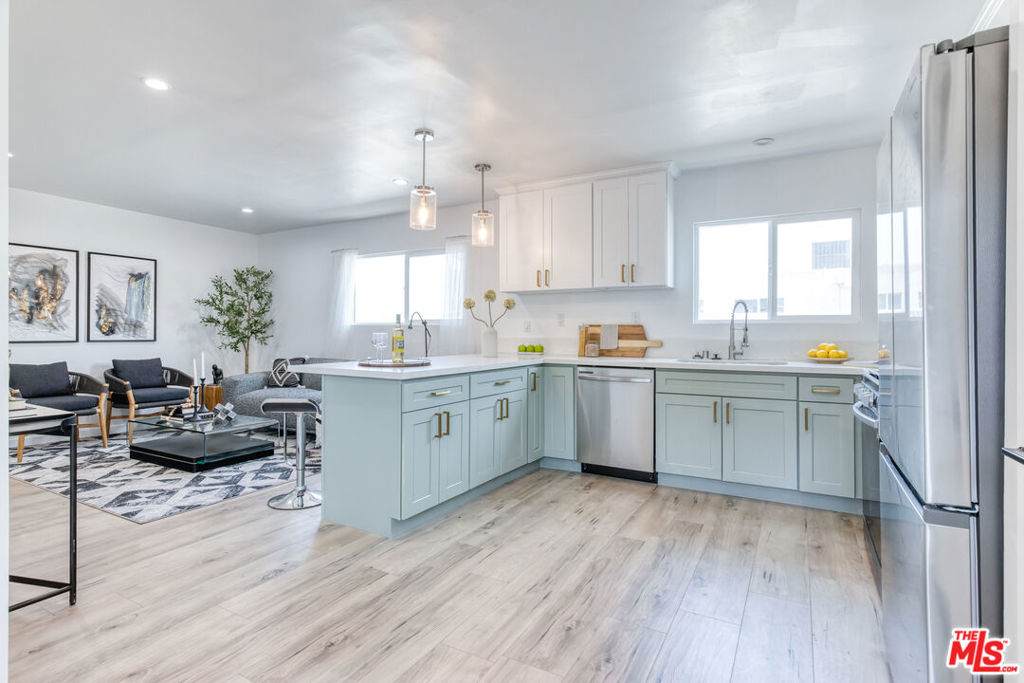 2318 Glover Place - Photo 1