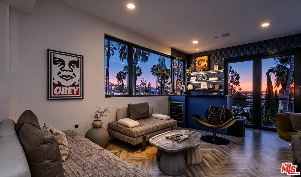 https://bt-photos.global.ssl.fastly.net/socal/orig_boomver_2_445254380-2.jpg