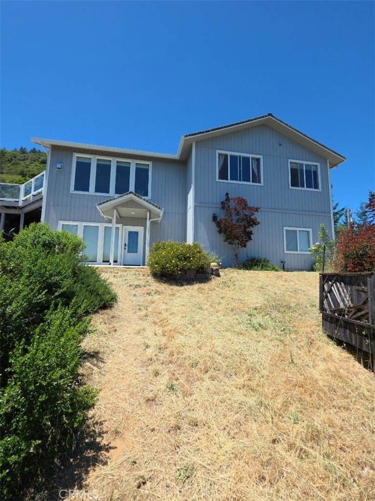 8115 Mountain Creast Drive - Photo 1