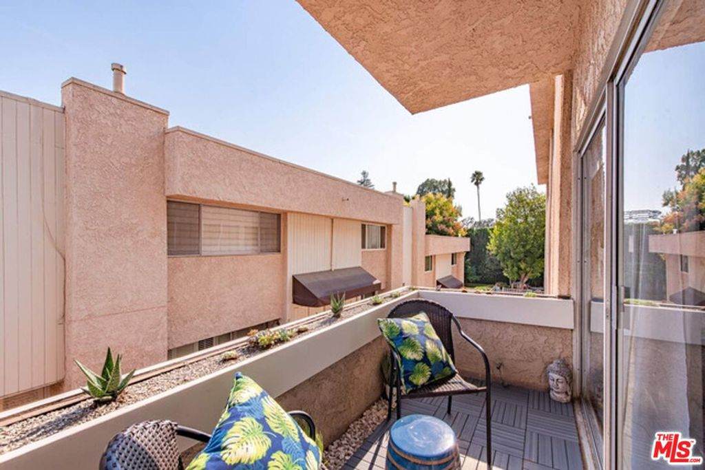 https://bt-photos.global.ssl.fastly.net/socal/orig_boomver_1_445258706-2.jpg