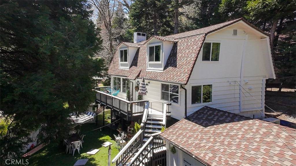 220 Oak Dr. - Photo 1