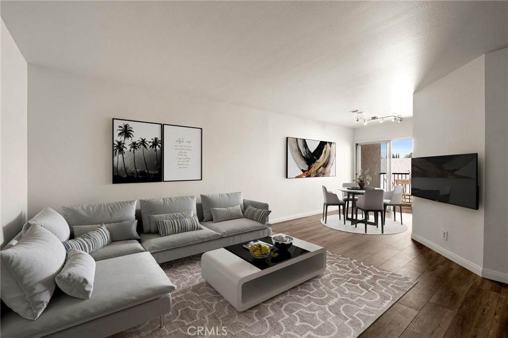 7641 Reseda Boulevard - Photo 1