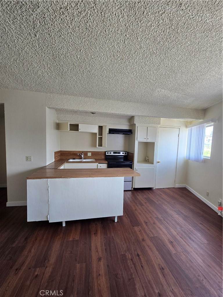 8823 Ocean View - Photo 1