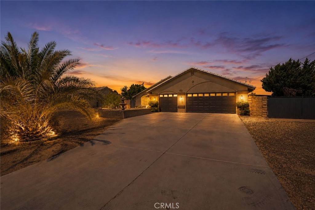 7592 Redwood Avenue - Photo 1