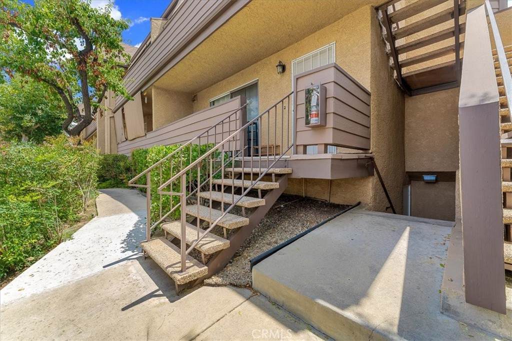 14829 Sherman - Photo 1