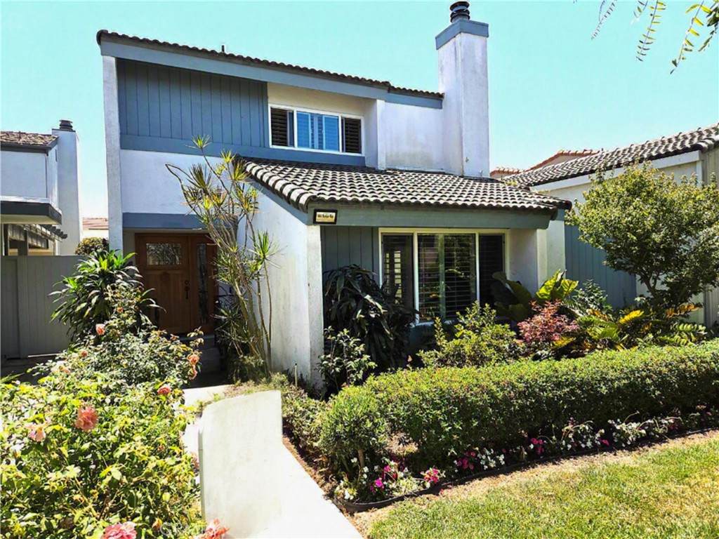 7057 Mariner Way - Photo 1