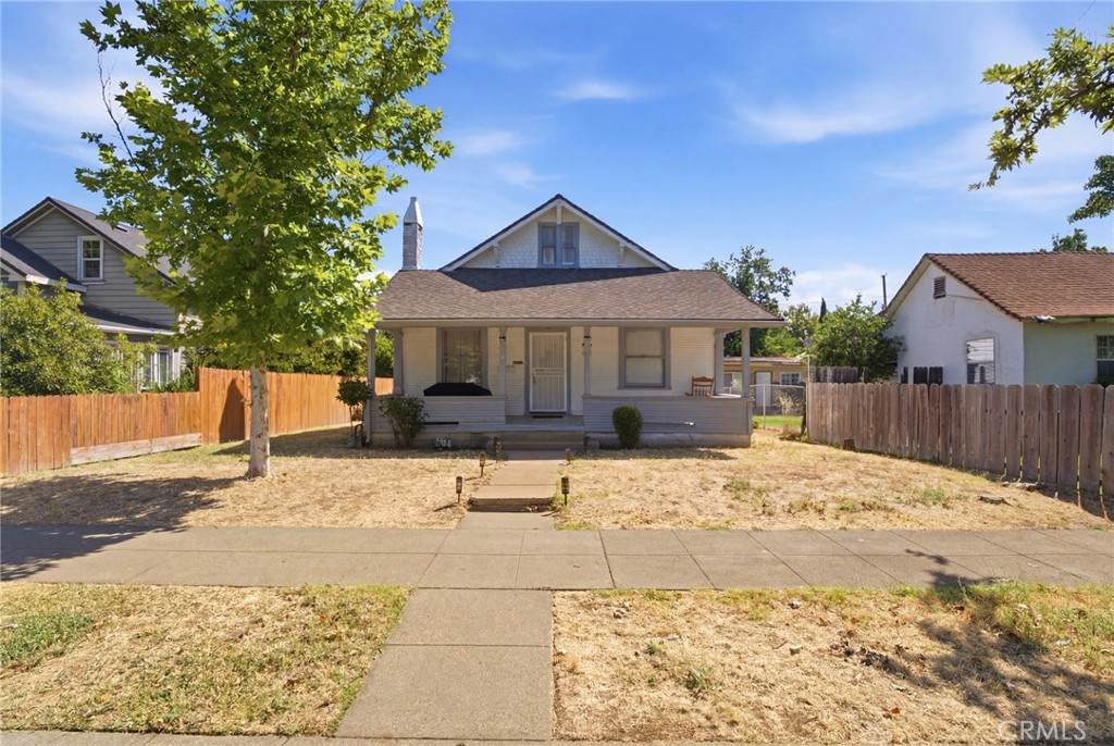 1036 Johnson Street - Photo 1