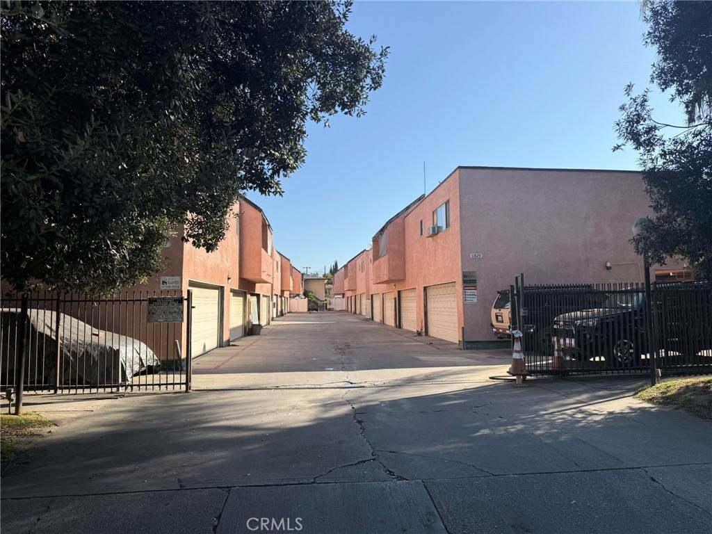11827 Ferris Road - Photo 1