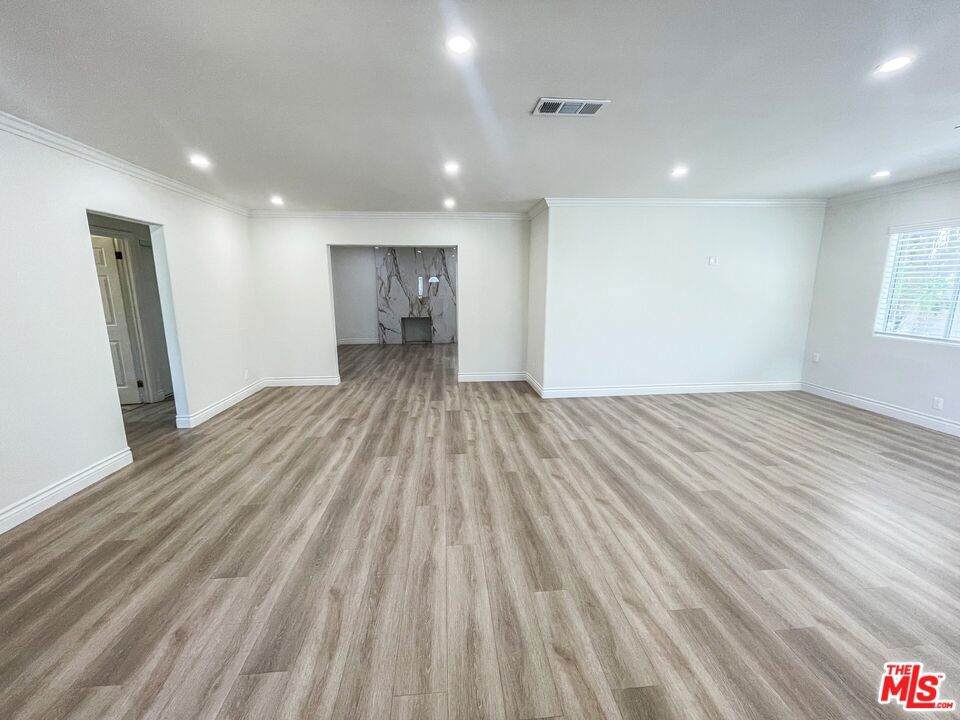 https://bt-photos.global.ssl.fastly.net/socal/orig_boomver_1_445355050-2.jpg